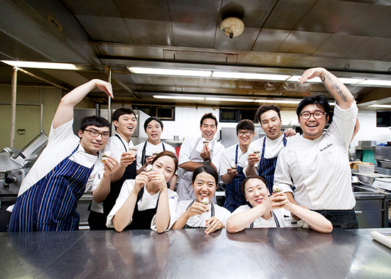 말랑카우 사회공헌활동 단체사진