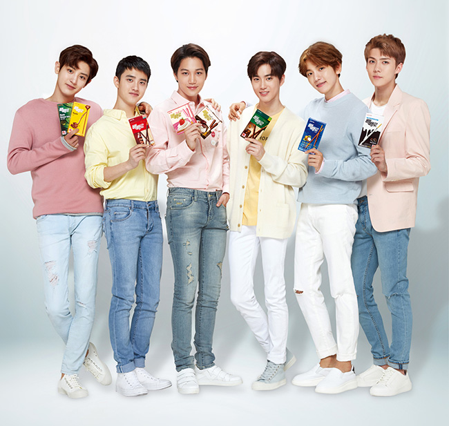 엑소 포스터 이미지